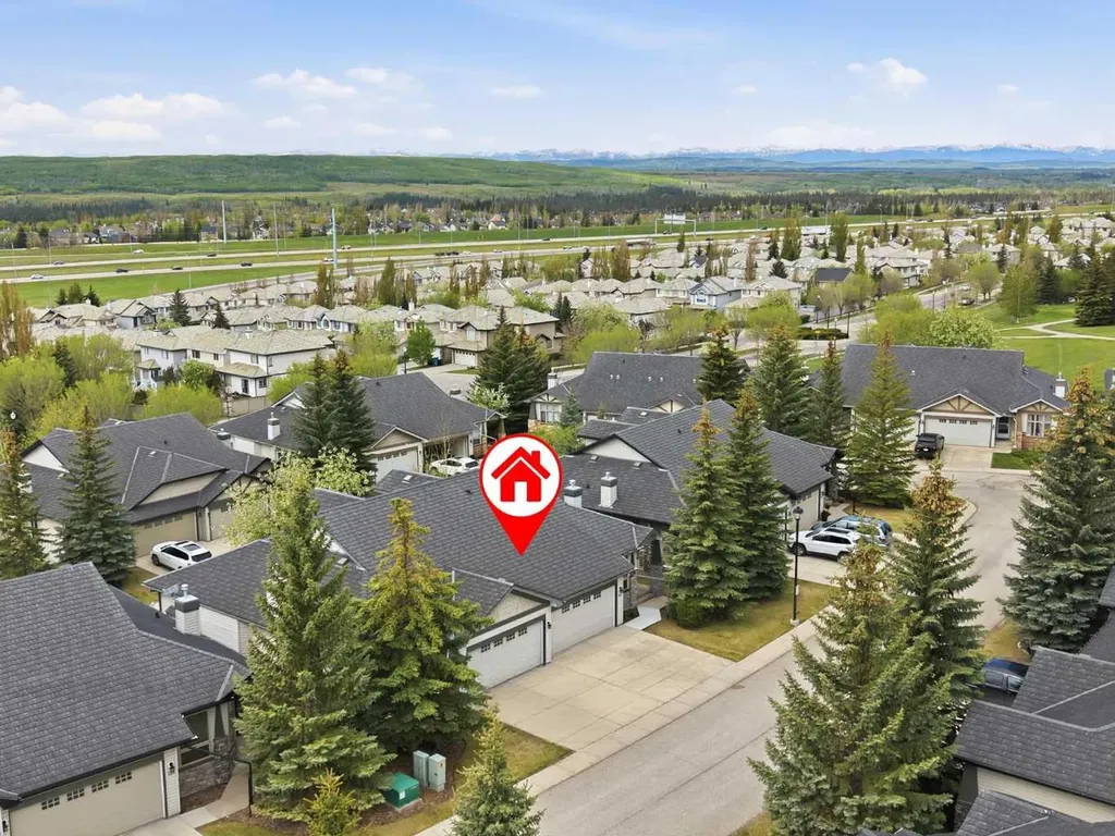 131 Springbank Terrace SW Calgary AB T3H 4S8