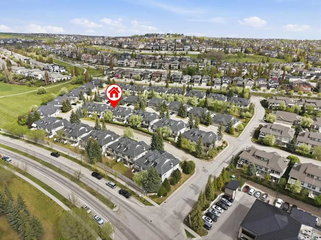 131 Springbank Terrace SW Calgary AB T3H 4S8