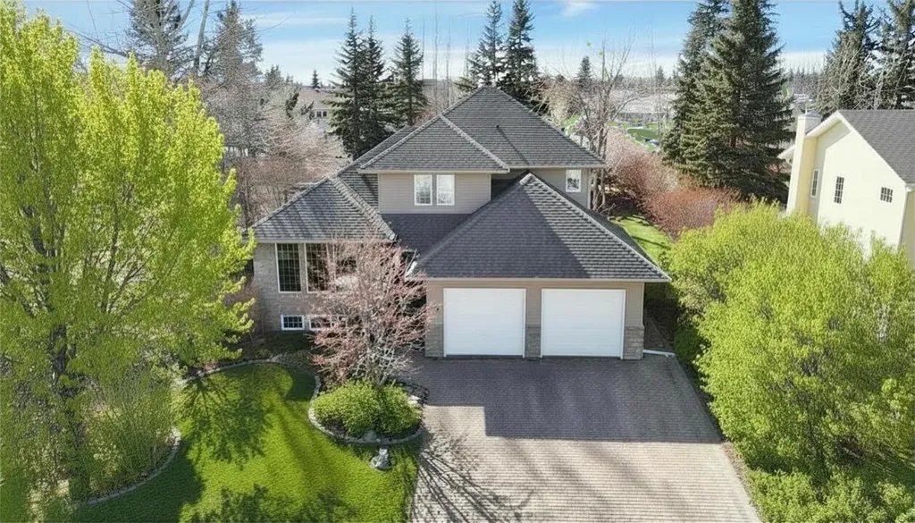 49 Coventry Lane Lacombe AB T4L1T3