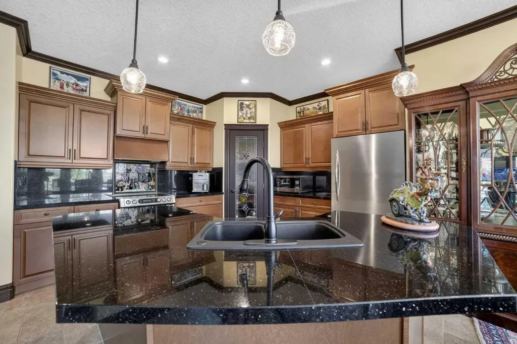 135 Garrison Drive Fort Macleod AB T0L0Z0