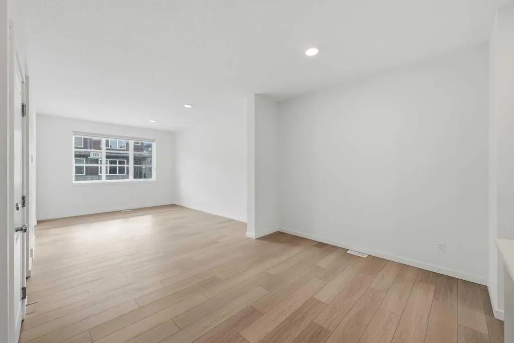 60 Savanna Place NE Calgary AB T3J 0X5