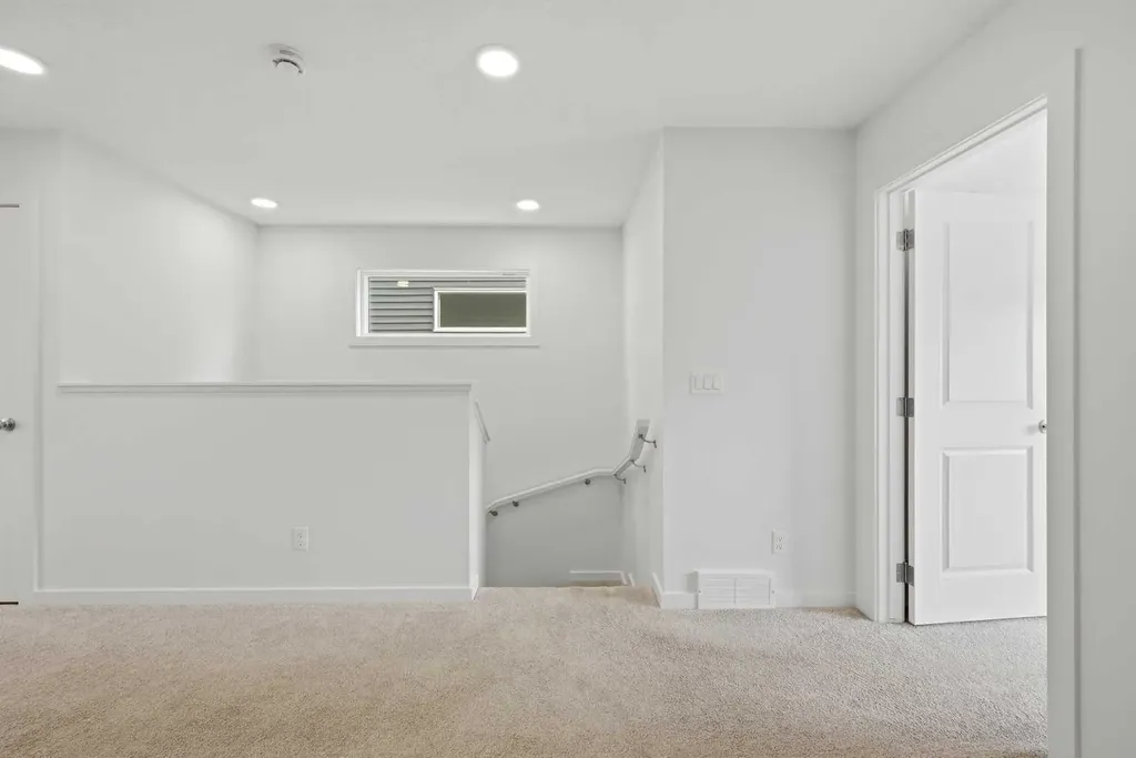 60 Savanna Place NE Calgary AB T3J 0X5