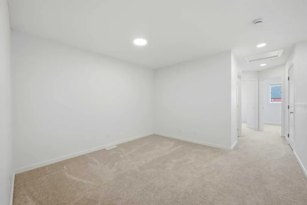 60 Savanna Place NE Calgary AB T3J 0X5