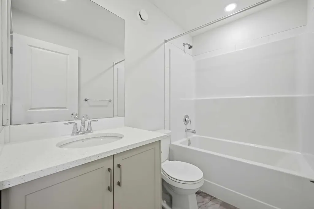60 Savanna Place NE Calgary AB T3J 0X5