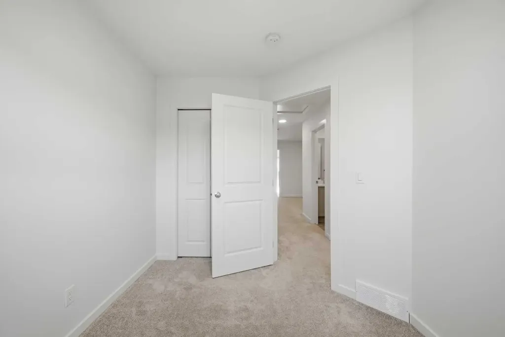 60 Savanna Place NE Calgary AB T3J 0X5