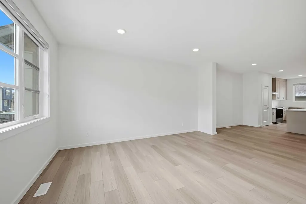 60 Savanna Place NE Calgary AB T3J 0X5