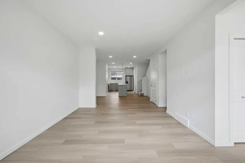 60 Savanna Place NE Calgary AB T3J 0X5