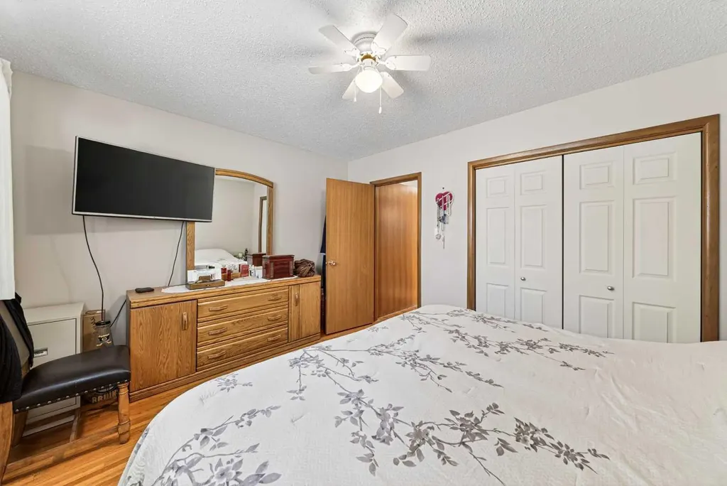 1813 123 Street Blairmore AB T0K0E0