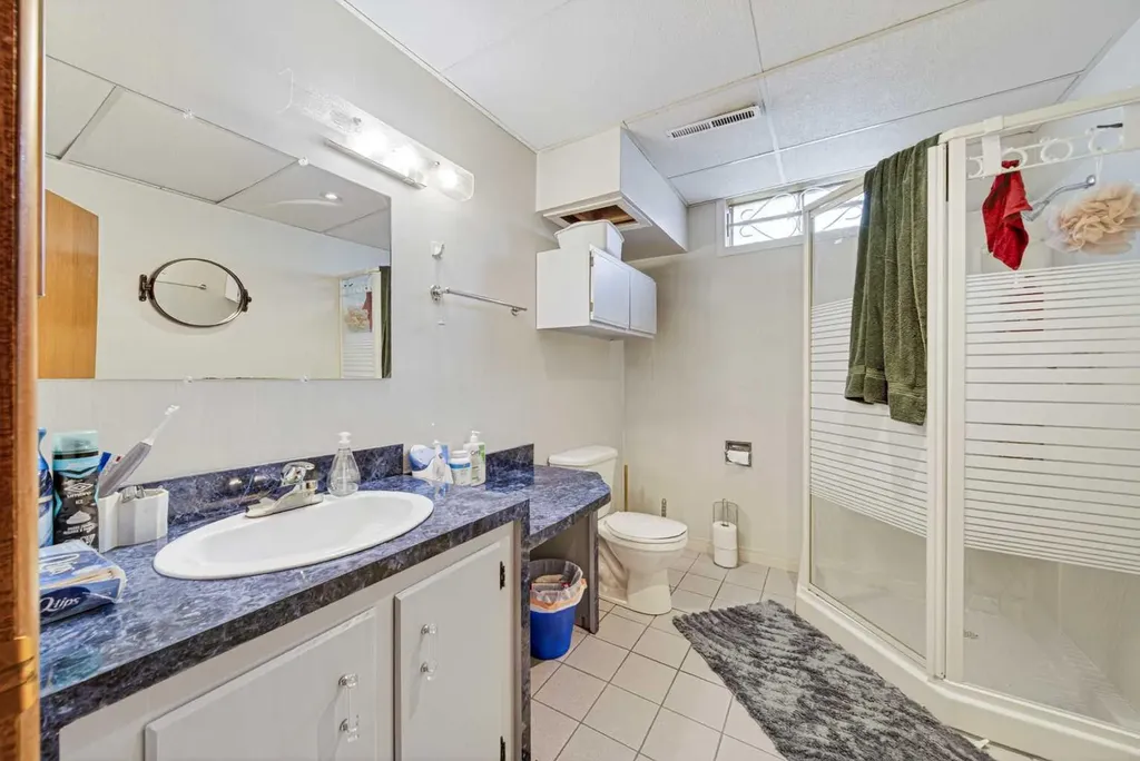 1813 123 Street Blairmore AB T0K0E0