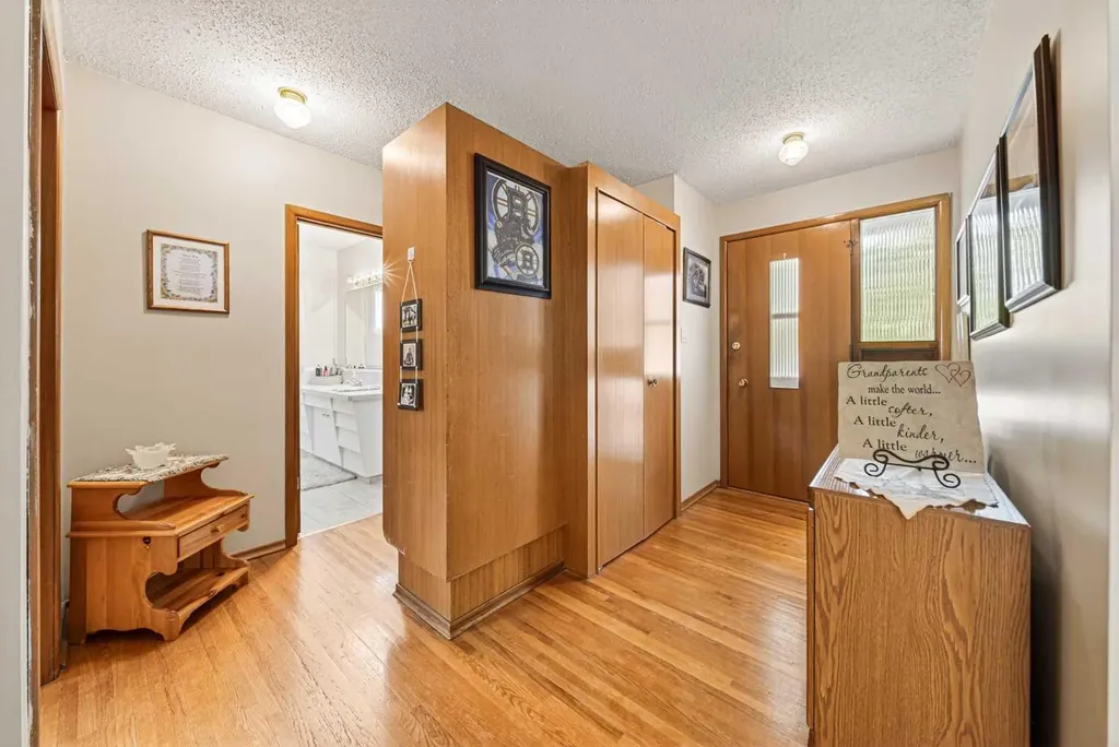 1813 123 Street Blairmore AB T0K0E0