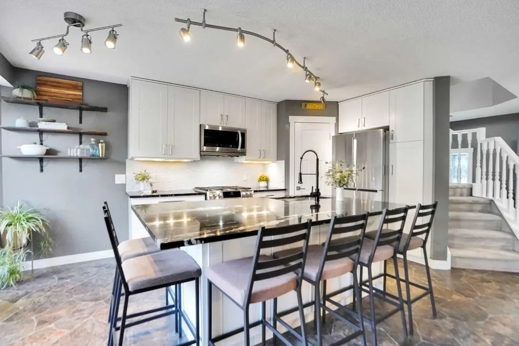 179 Harvest Park Terrace NE Calgary AB T3K 4W1