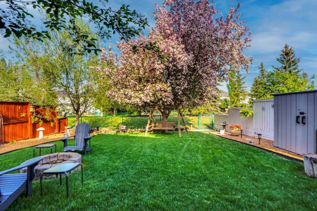 179 Harvest Park Terrace NE Calgary AB T3K 4W1