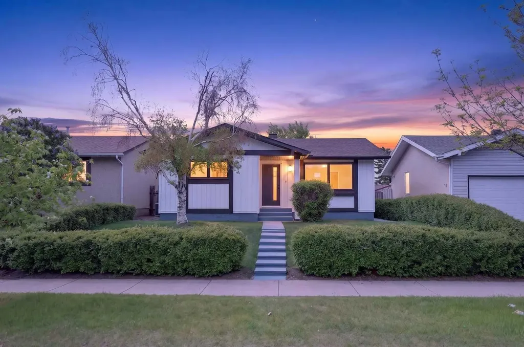 5423 Madigan Drive NE Calgary AB T2A 5T5
