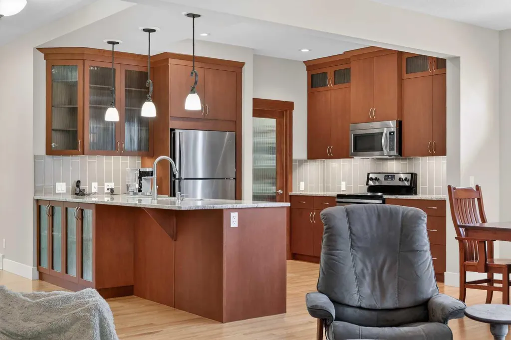 127 Legacy Circle SE Calgary AB T2X 0W9