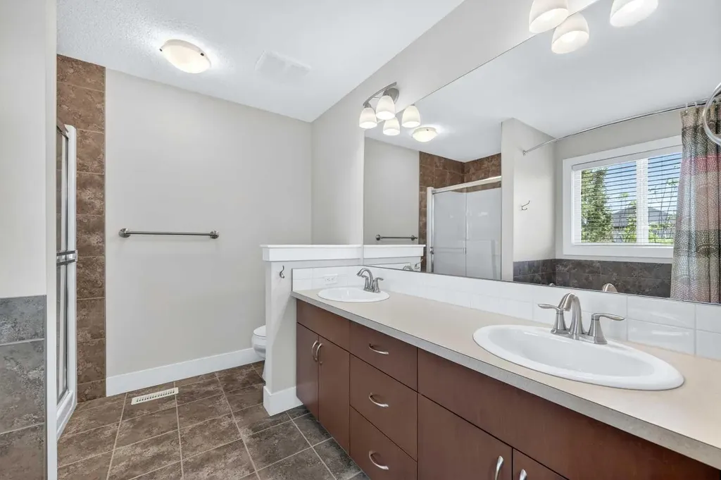 127 Legacy Circle SE Calgary AB T2X 0W9