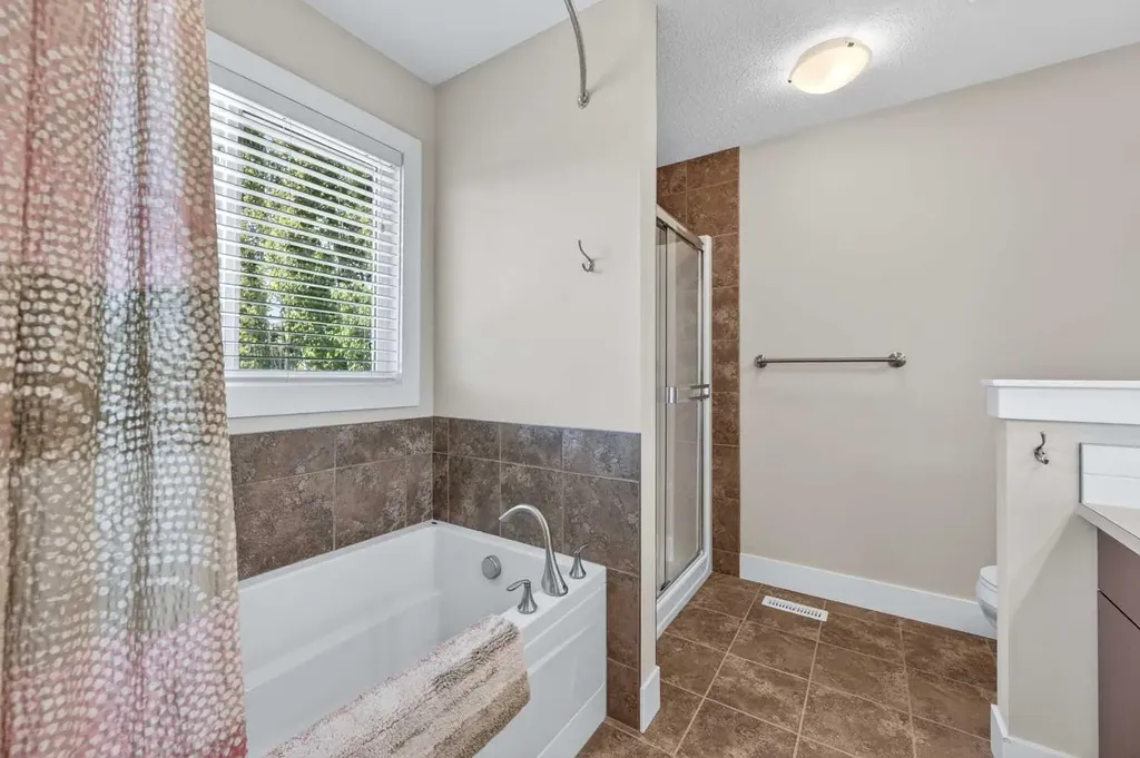 127 Legacy Circle SE Calgary AB T2X 0W9