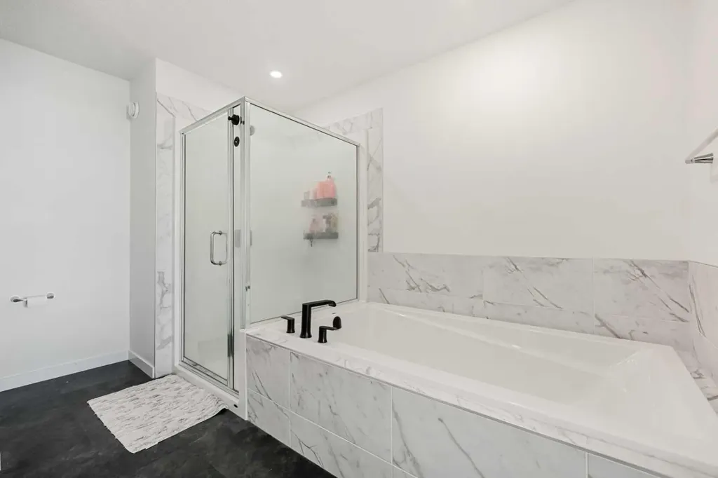 218 Aquila Way NW Calgary AB T3R 1Z8