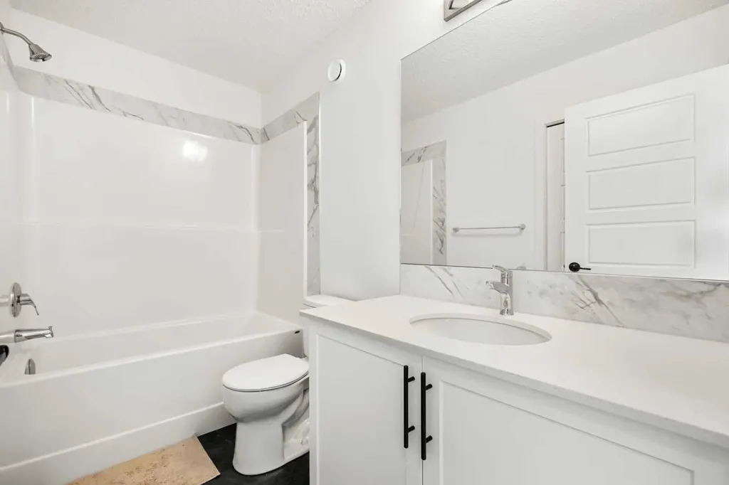218 Aquila Way NW Calgary AB T3R 1Z8