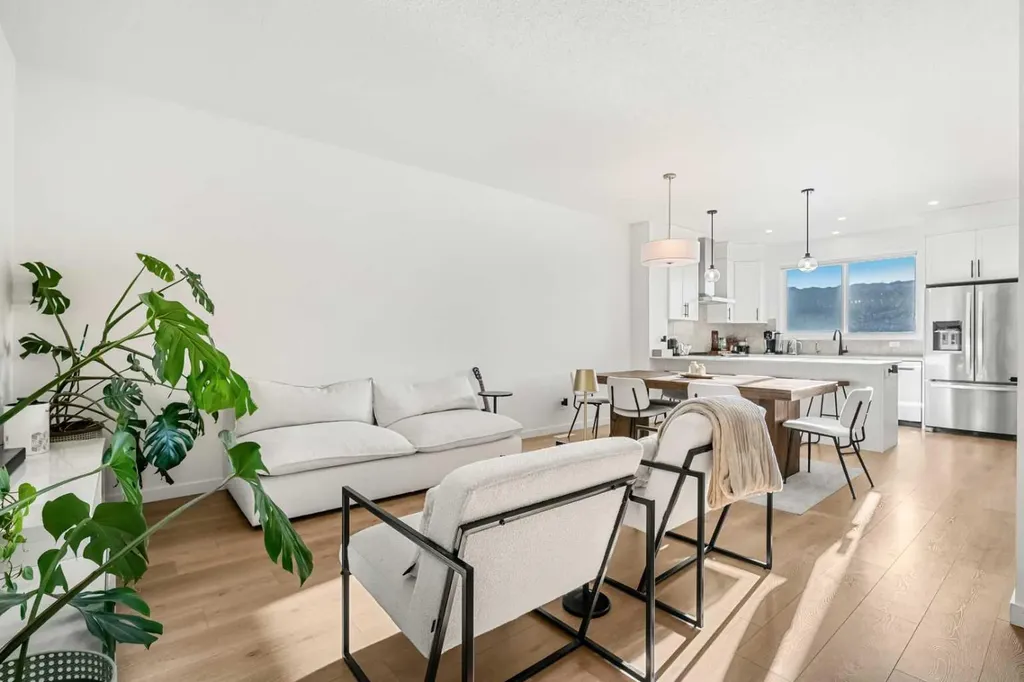 218 Aquila Way NW Calgary AB T3R 1Z8