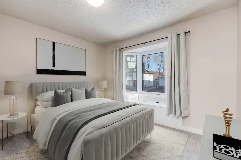 3394 Breton Close NW Calgary AB T2L 1X4