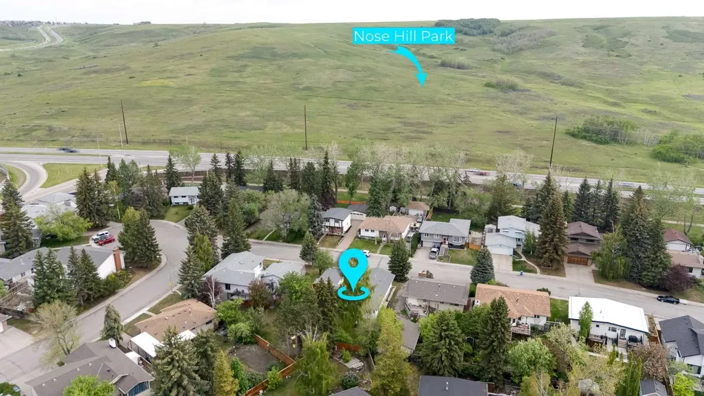 3394 Breton Close NW Calgary AB T2L 1X4