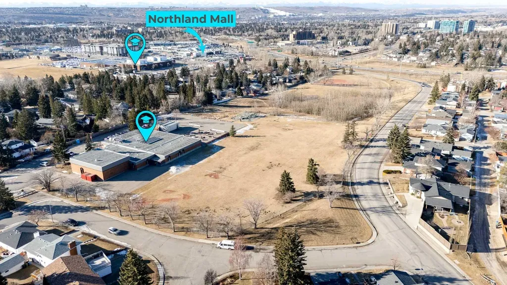 3394 Breton Close NW Calgary AB T2L 1X4