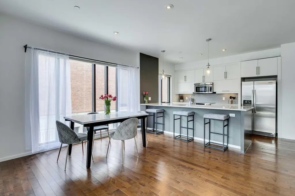 414 Meredith Road NE Calgary AB T2E5A6
