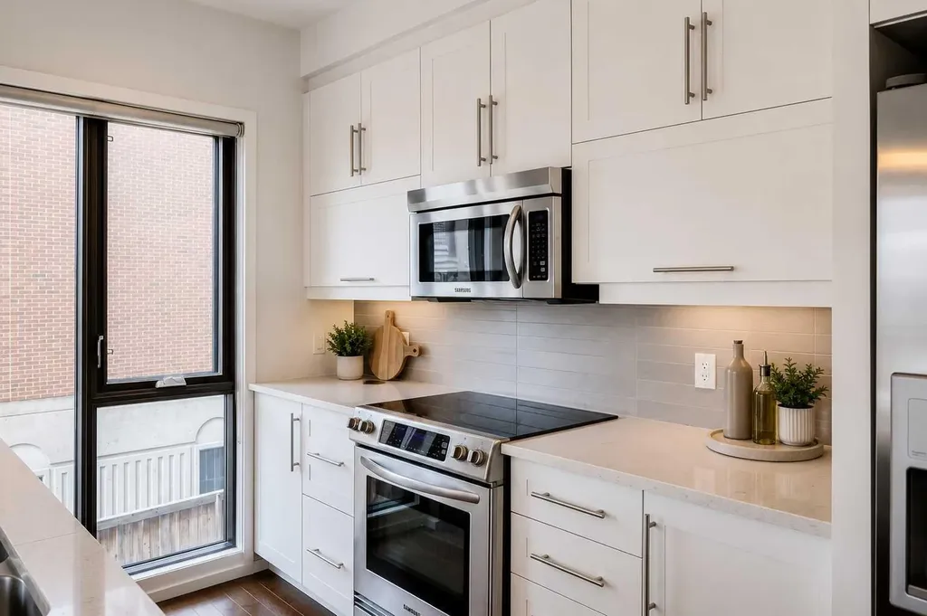414 Meredith Road NE Calgary AB T2E5A6