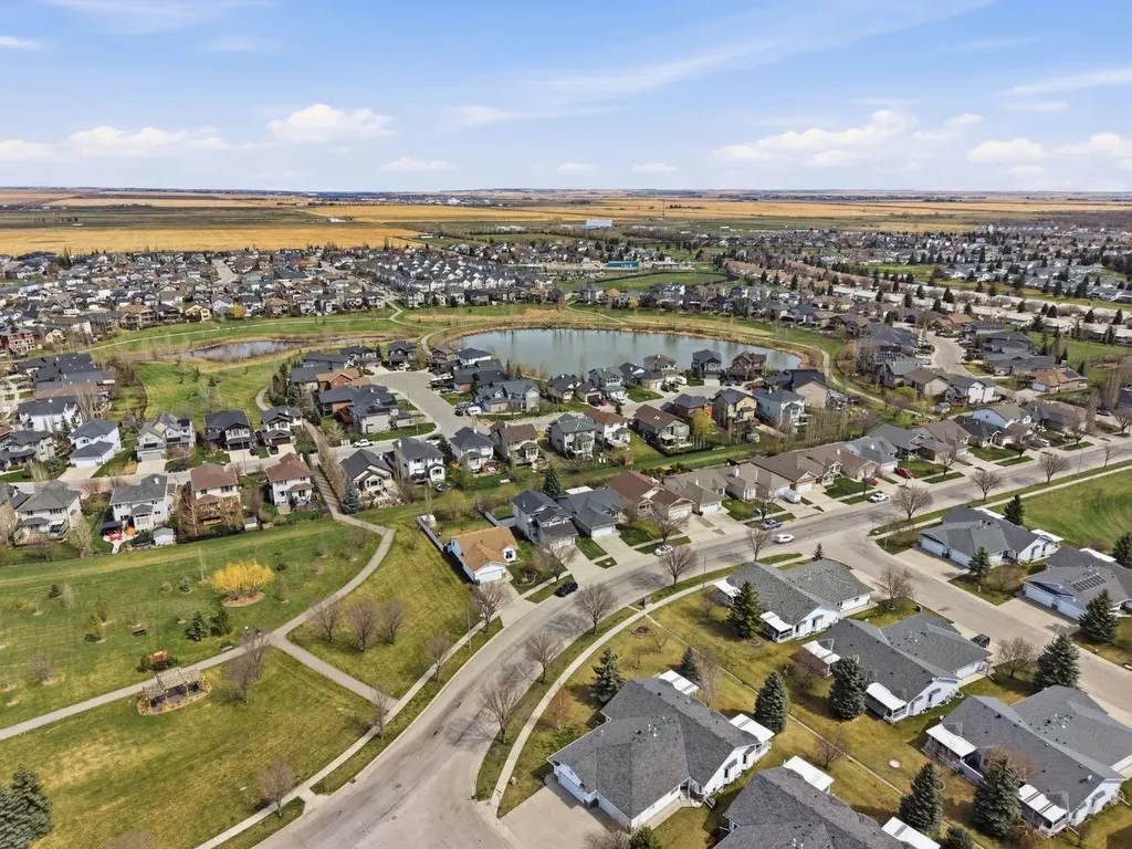 1702 Riverside Drive NW High River AB T1V1W9