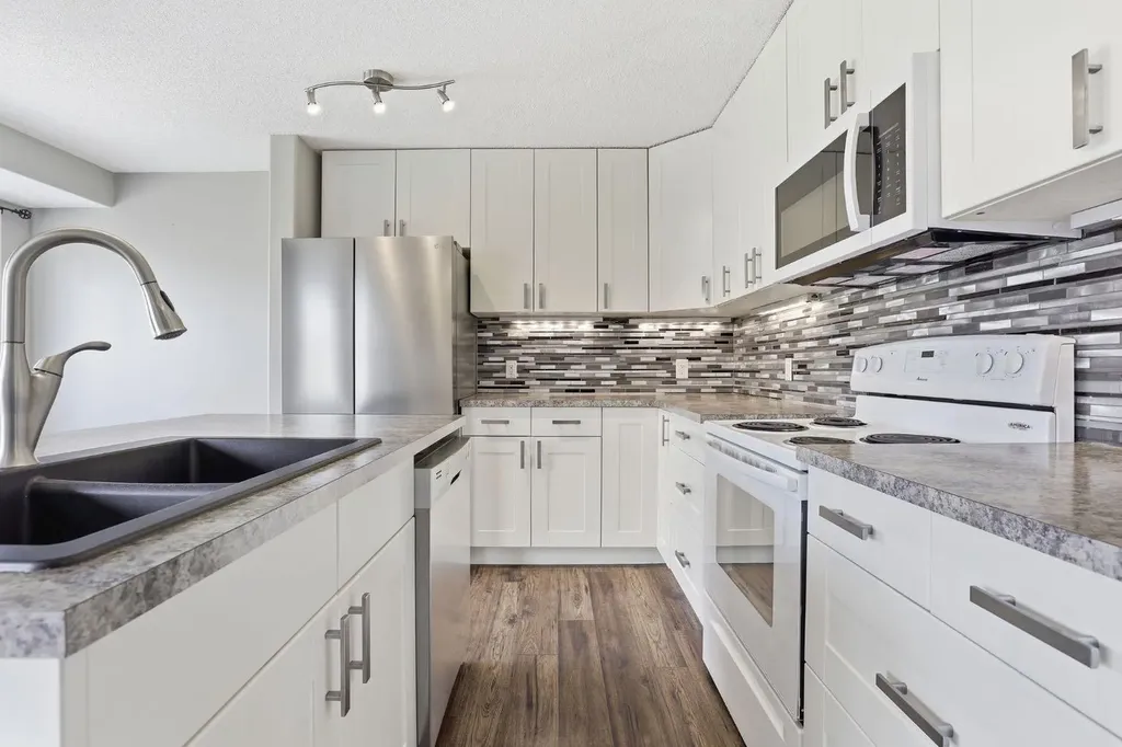 1702 Riverside Drive NW High River AB T1V1W9