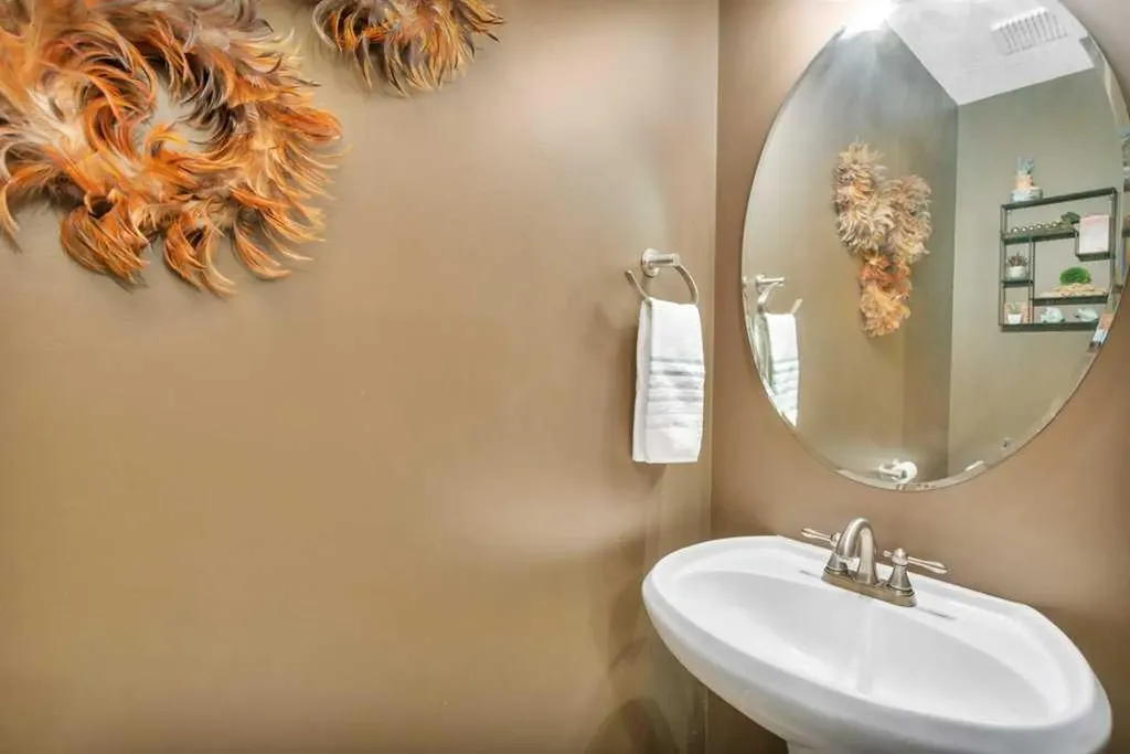 382 Marina Bay Place Sylvan Lake AB T4S 1E9