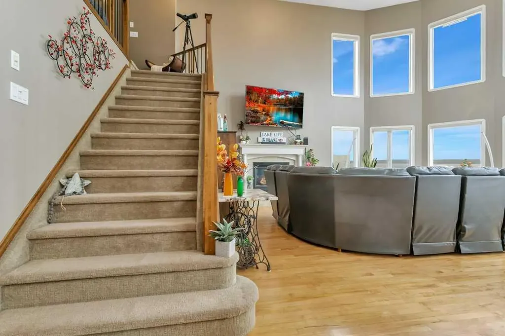 382 Marina Bay Place Sylvan Lake AB T4S 1E9