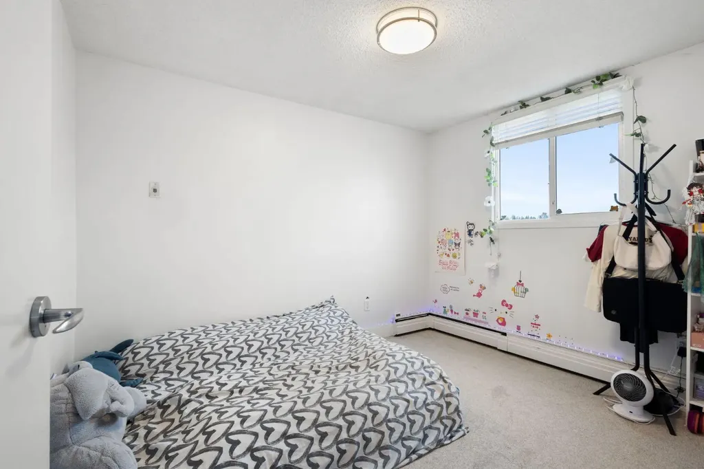 505 19 Avenue SW Calgary AB T2S 0E4