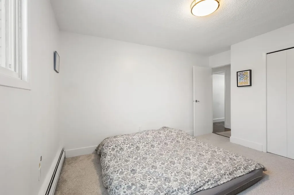 505 19 Avenue SW Calgary AB T2S 0E4