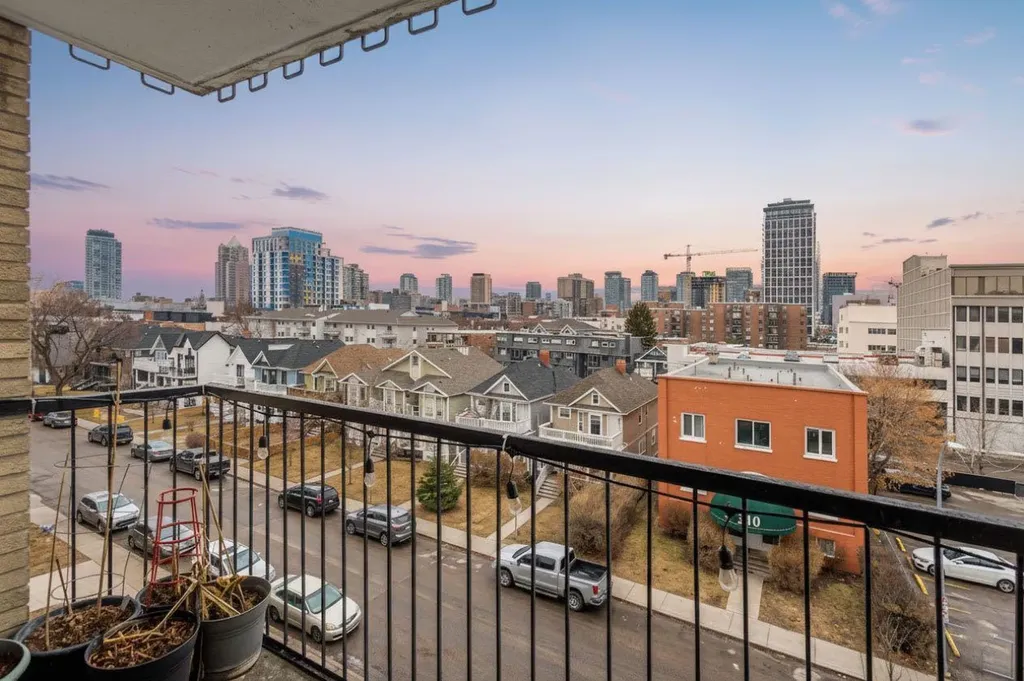 505 19 Avenue SW Calgary AB T2S 0E4
