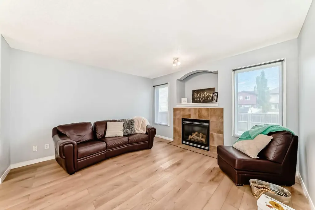 142 Auburn Bay Heights SE Calgary AB T3M 0A7