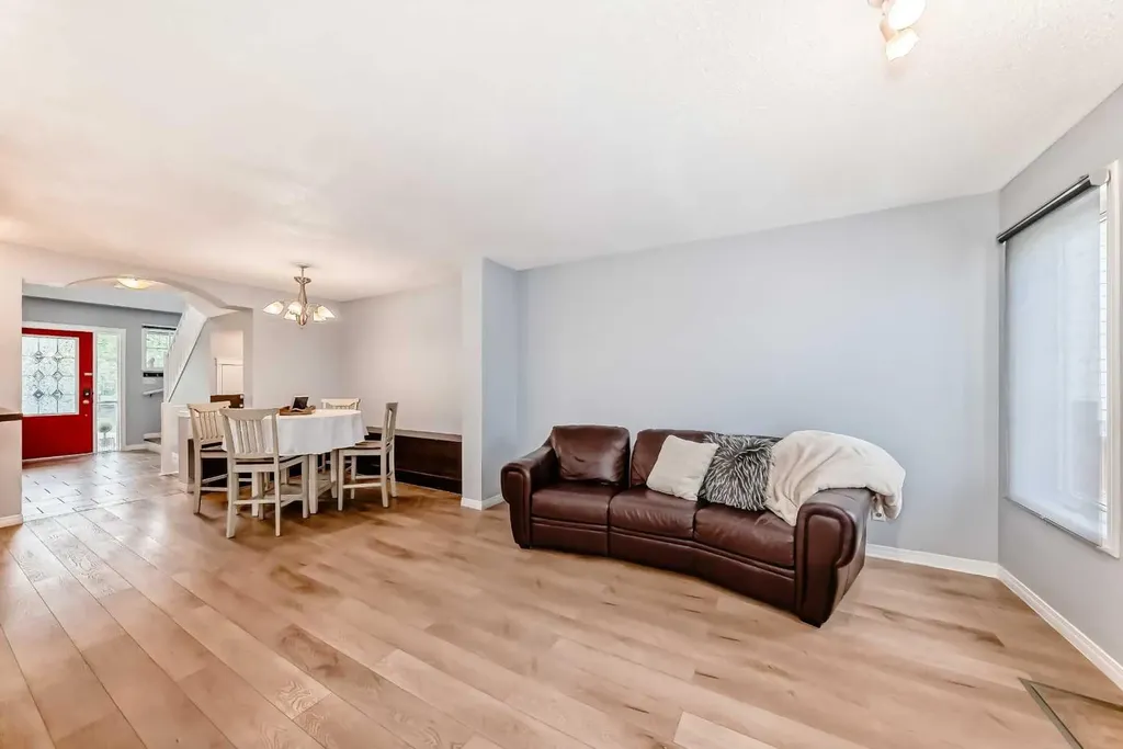 142 Auburn Bay Heights SE Calgary AB T3M 0A7