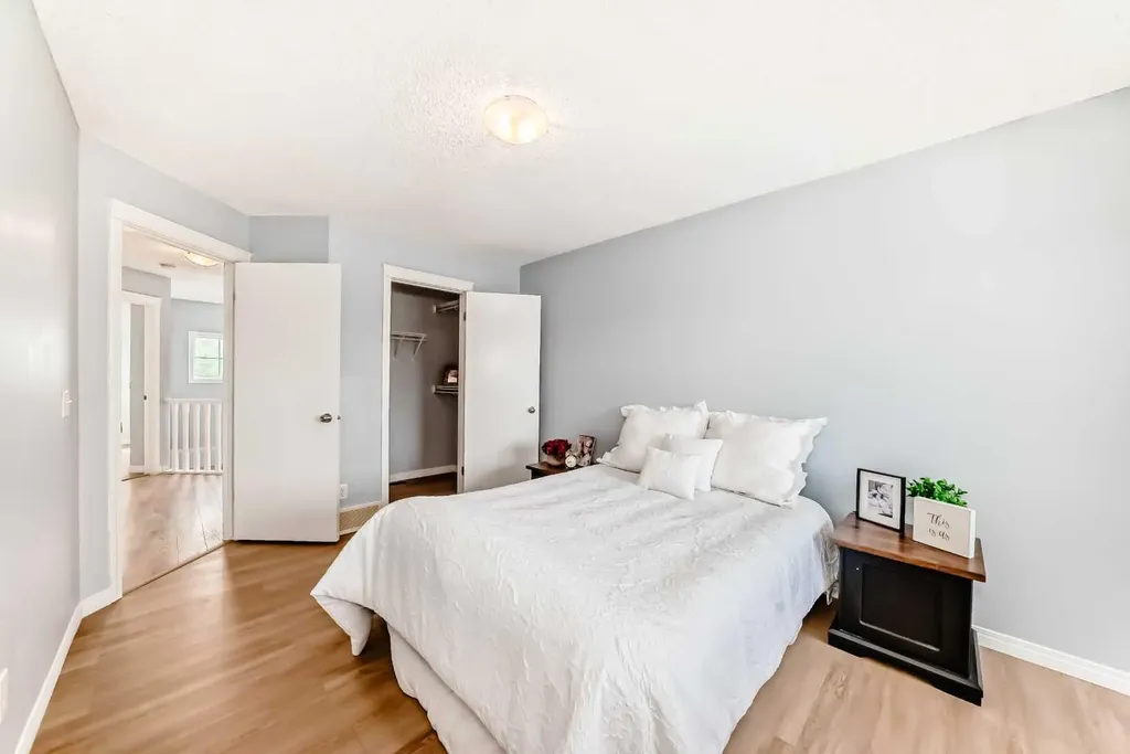 142 Auburn Bay Heights SE Calgary AB T3M 0A7