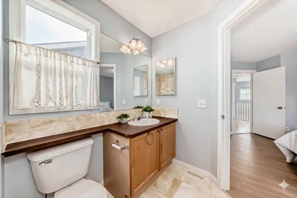 142 Auburn Bay Heights SE Calgary AB T3M 0A7