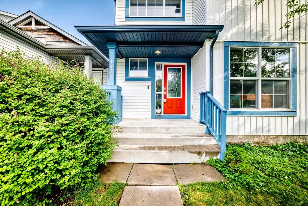 142 Auburn Bay Heights SE Calgary AB T3M 0A7