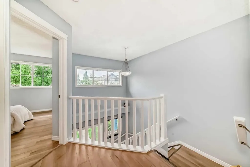 142 Auburn Bay Heights SE Calgary AB T3M 0A7