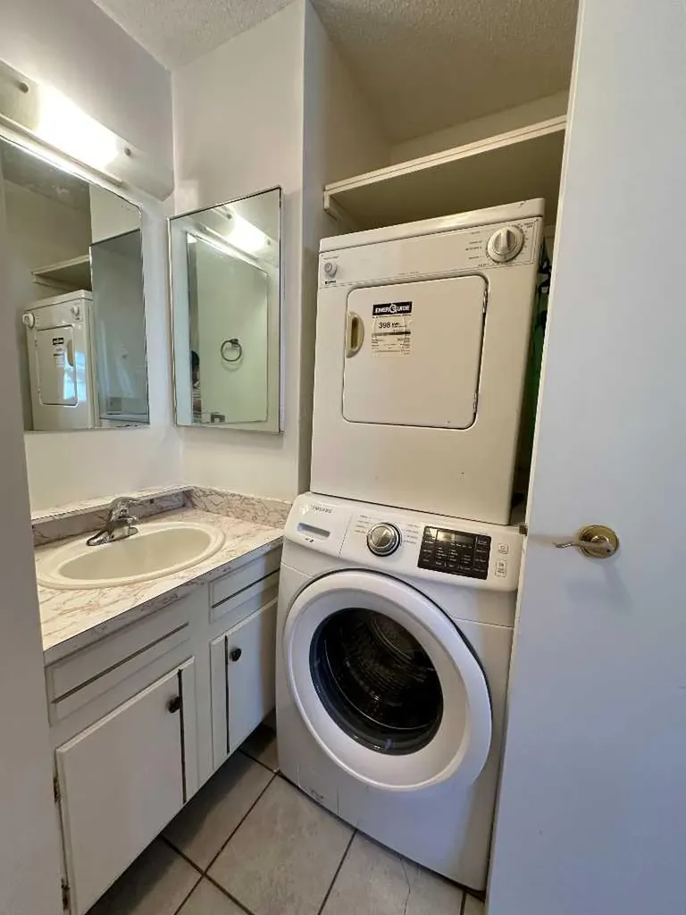 121 Huntford Close NE Calgary AB T2K 3Y7