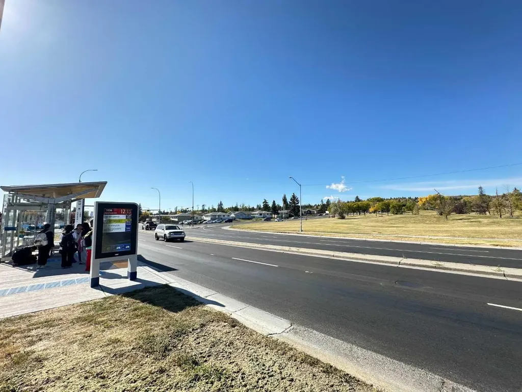 121 Huntford Close NE Calgary AB T2K 3Y7