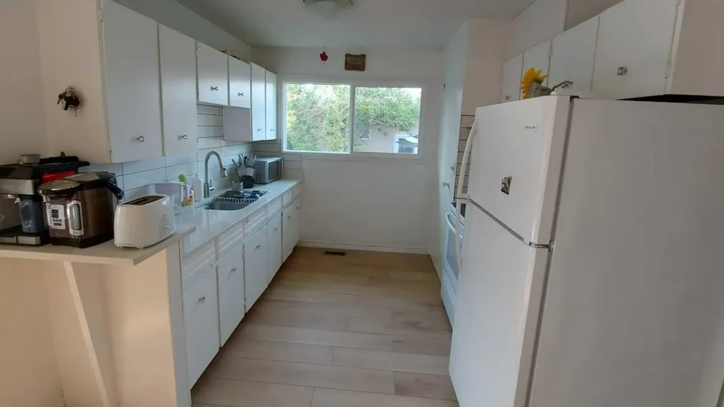 121 Huntford Close NE Calgary AB T2K 3Y7