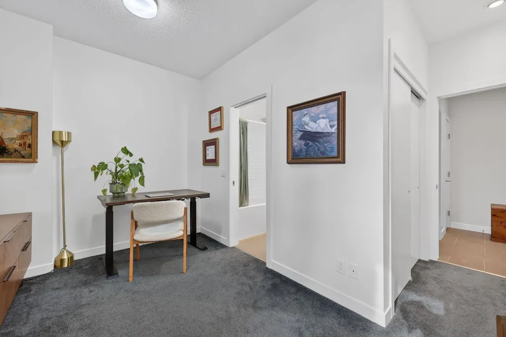 1508 22 Avenue SW Calgary AB T2t0r5