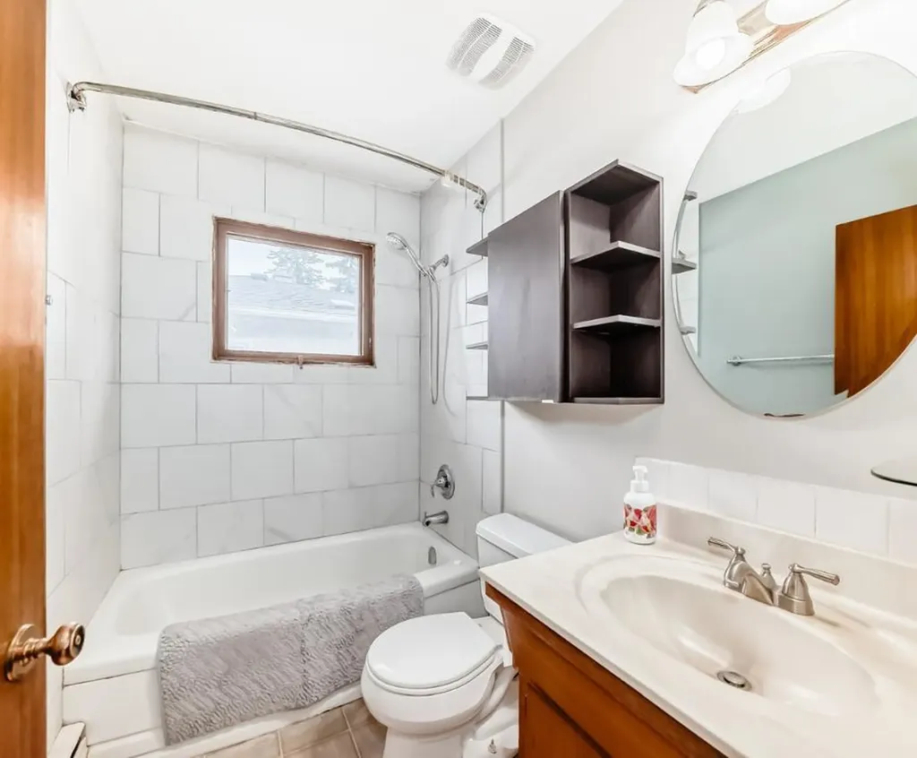 6441 18a Street SE Calgary AB T2C 0N4