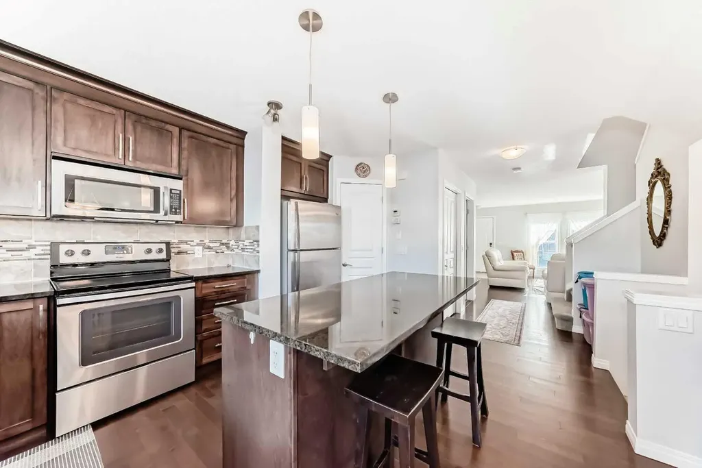 50 Elgin Meadows Park SE Calgary AB T2Z 0M1