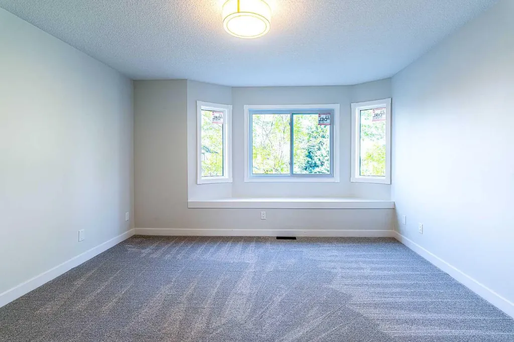 61 Cimarron Way Okotoks AB T0L 1T5