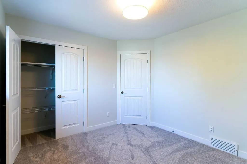 61 Cimarron Way Okotoks AB T0L 1T5
