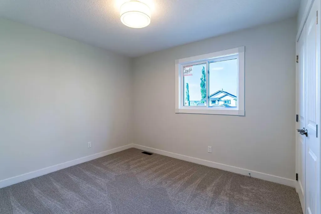 61 Cimarron Way Okotoks AB T0L 1T5